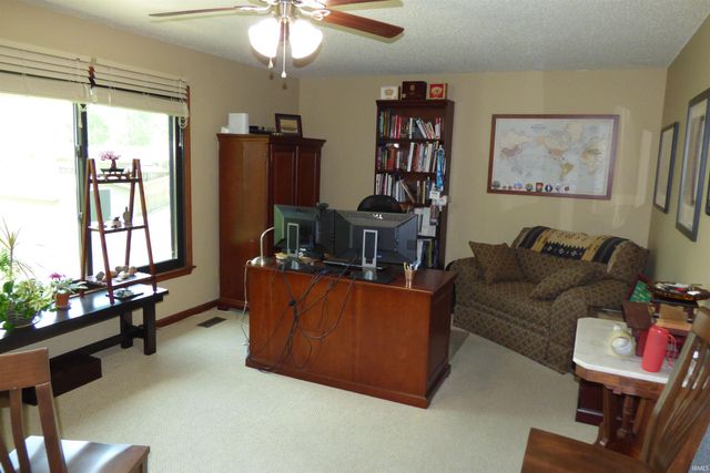 3813 Eastbrooke Drive, Evansville, IN 47711