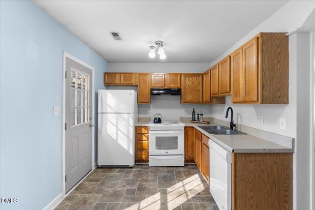 444 Jeffries Street, Burlington, NC 27217