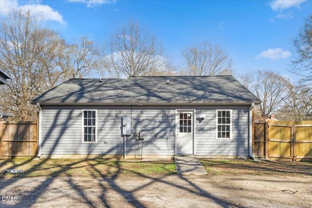 444 Jeffries Street, Burlington, NC 27217