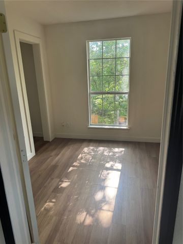 205 W Bond Street, Denison, TX 75020