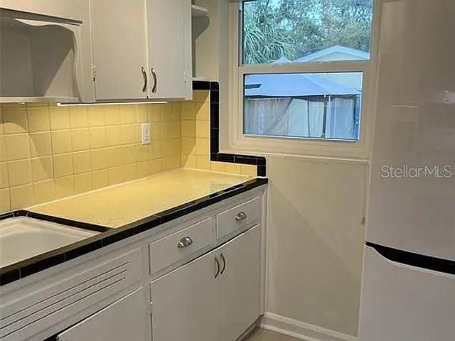 1461 28TH AVENUE N, St Petersburg, FL 33704