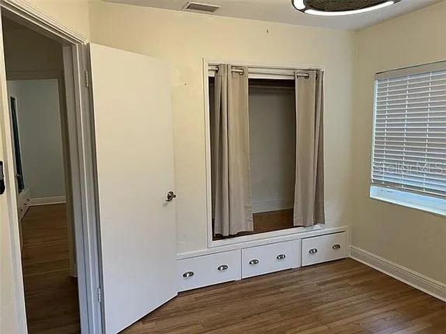 1461 28TH AVENUE N, St Petersburg, FL 33704