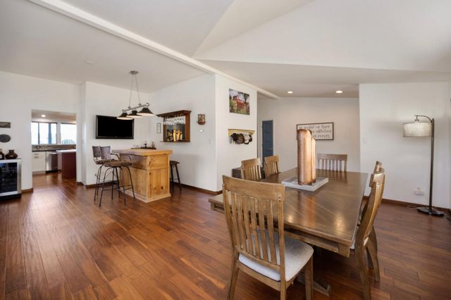 1560 Pinto Dr, Angels Camp, CA 95222