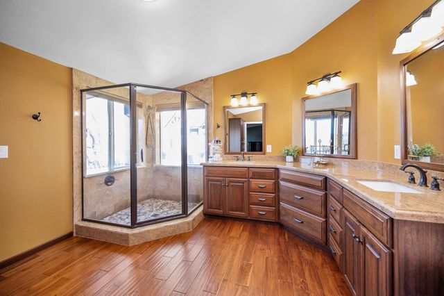 1560 Pinto Dr, Angels Camp, CA 95222