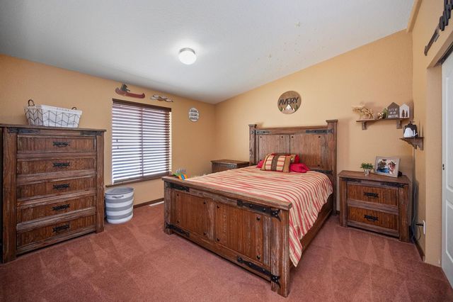 1560 Pinto Dr, Angels Camp, CA 95222