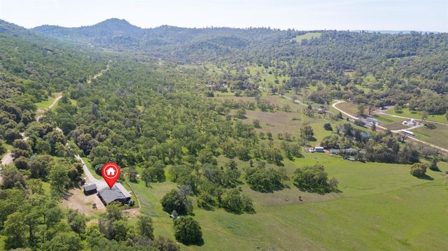 1560 Pinto Dr, Angels Camp, CA 95222