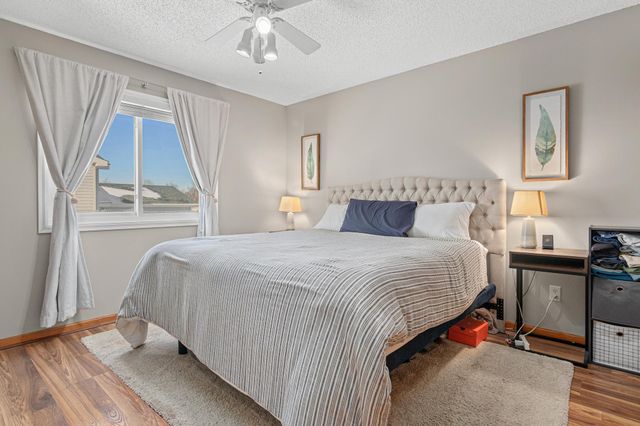 326 Braeburn Drive, Shakopee, MN 55379