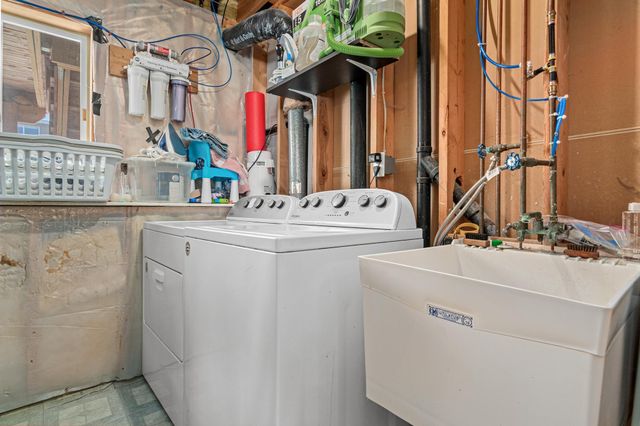 326 Braeburn Drive, Shakopee, MN 55379