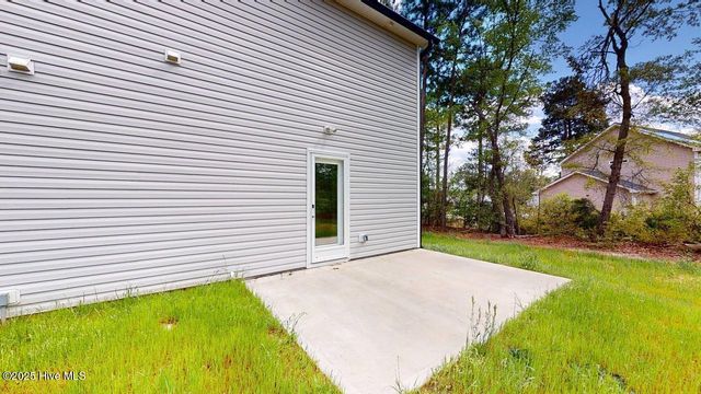203 Grand Oaks Drive, Goldsboro, NC 27530