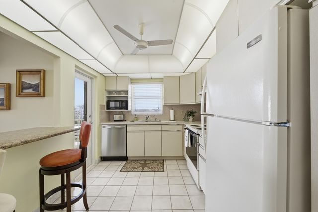 1200 Hibiscus Avenue 1107, Pompano Beach, FL 33062