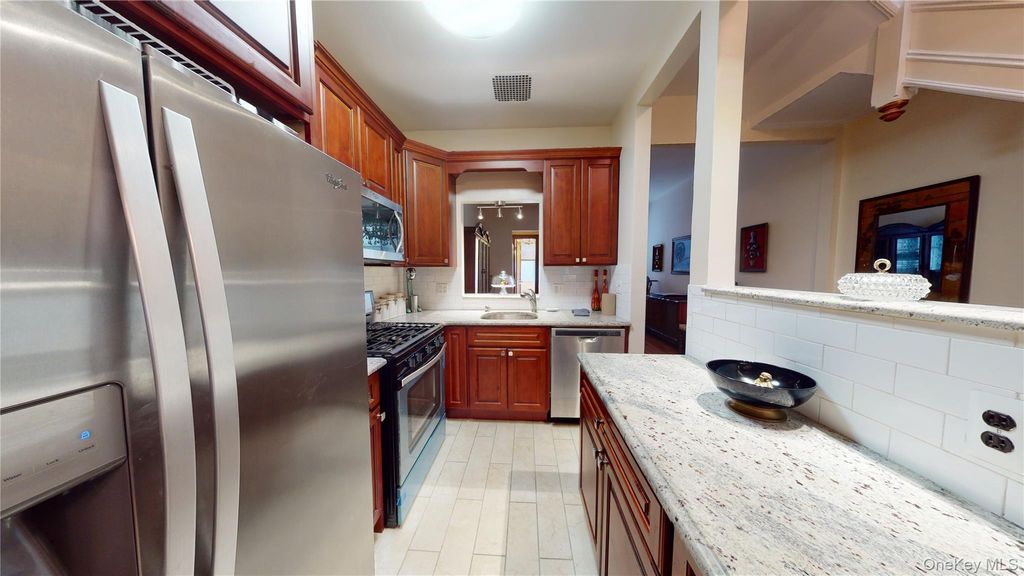 474 West 145th Street - TH, New York (manhattan), NY 10031 — photo 4