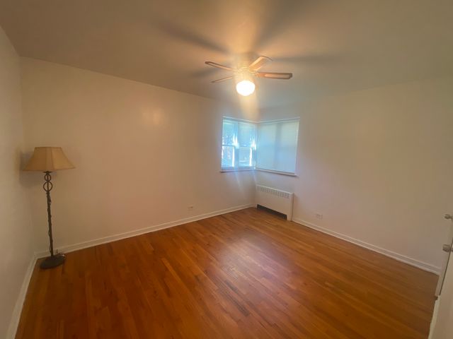 2637 W Fitch Avenue 1E, Chicago, IL 60645