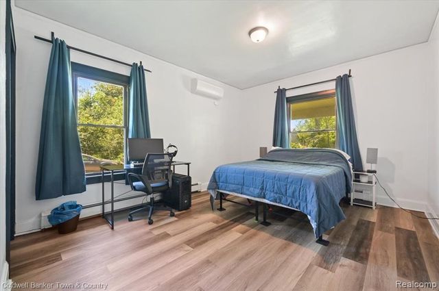 3251 Springbrook Street, Ann Arbor, MI 48108