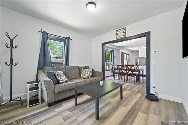 3251 Springbrook Street, Ann Arbor, MI 48108