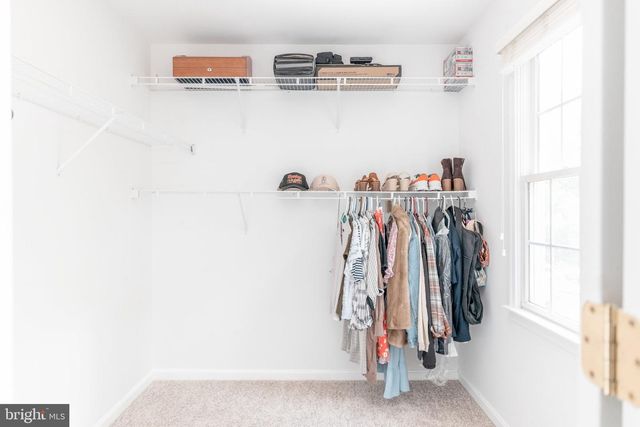 73 VILLAGE GROVE RD, Fredericksburg, VA 22406