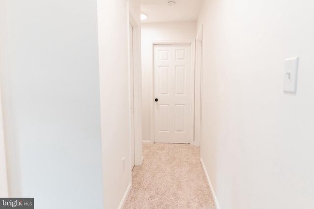 73 VILLAGE GROVE RD, Fredericksburg, VA 22406