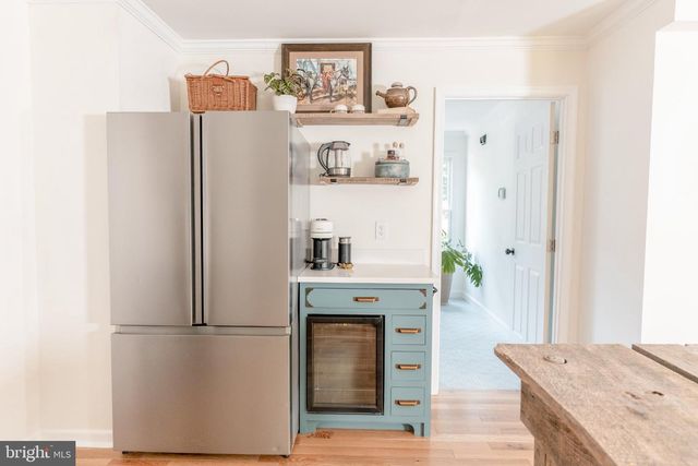 73 VILLAGE GROVE RD, Fredericksburg, VA 22406