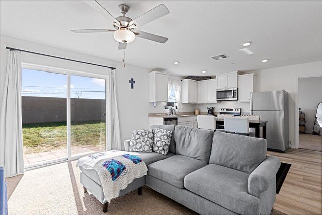 2204 Rick Dr, Marysville, CA 95901