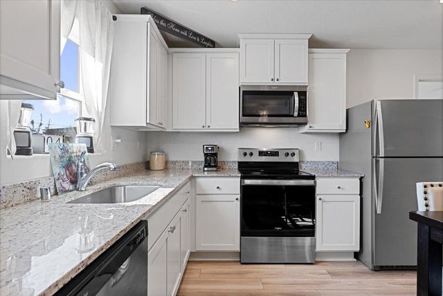 2204 Rick Dr, Marysville, CA 95901