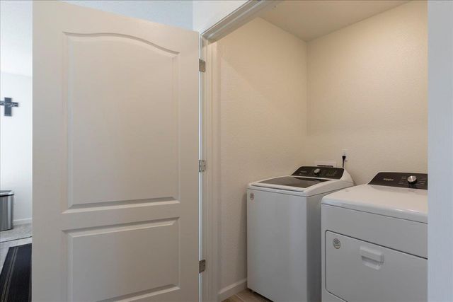 2204 Rick Dr, Marysville, CA 95901