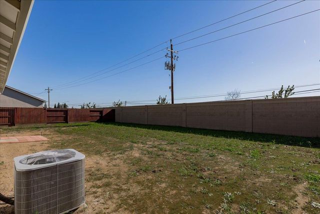 2204 Rick Dr, Marysville, CA 95901