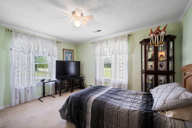10408 Hamby Road, Soddy Daisy, TN 37379