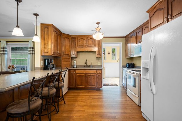 10408 Hamby Road, Soddy Daisy, TN 37379