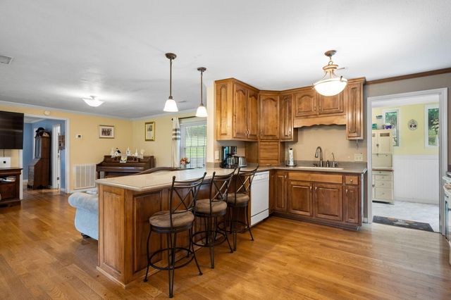 10408 Hamby Road, Soddy Daisy, TN 37379