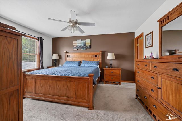 9078 Village Meadows Drive, Temperance, MI 48182
