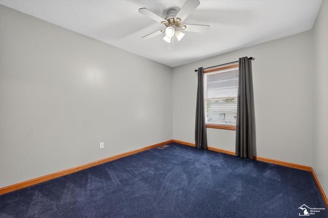 9078 Village Meadows Drive, Temperance, MI 48182