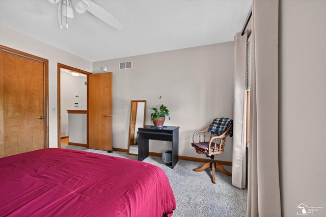 9078 Village Meadows Drive, Temperance, MI 48182