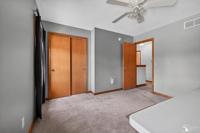 9078 Village Meadows Drive, Temperance, MI 48182