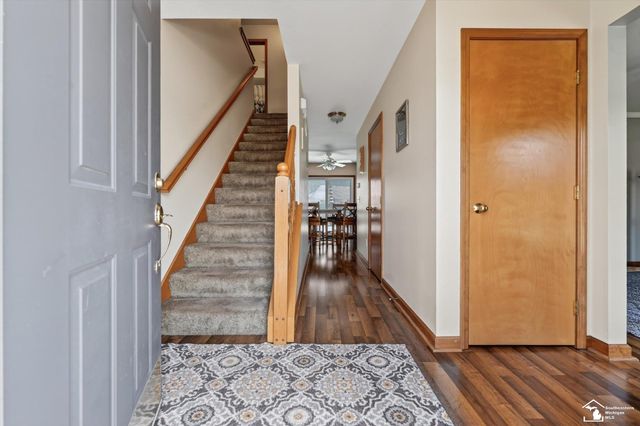 9078 Village Meadows Drive, Temperance, MI 48182