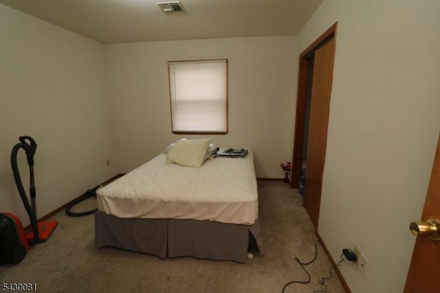 13 Garibaldi Ave, Newark City, NJ 07114
