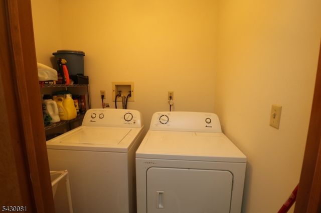 13 Garibaldi Ave, Newark City, NJ 07114