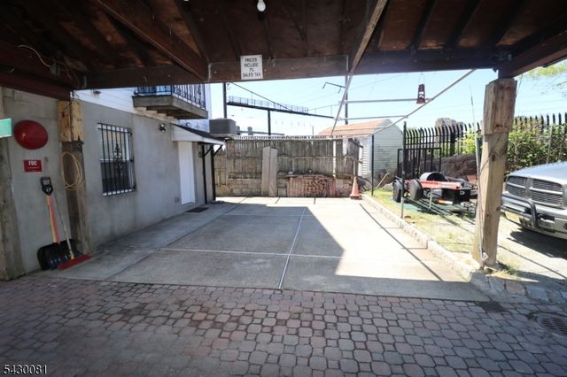 13 Garibaldi Ave, Newark City, NJ 07114