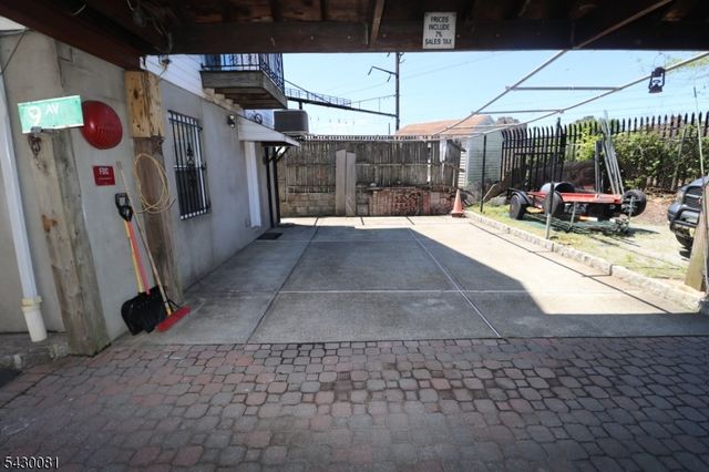 13 Garibaldi Ave, Newark City, NJ 07114