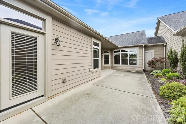 4950 Polo Gate Boulevard, Charlotte, NC 28216