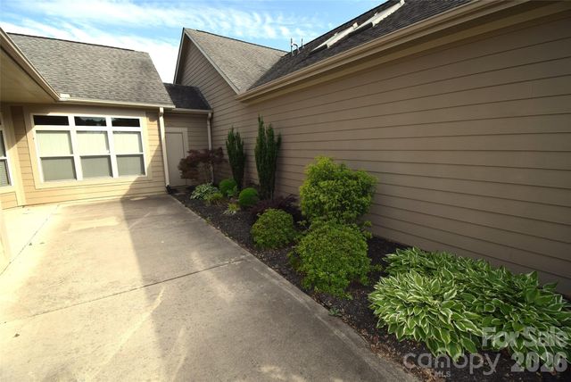 4950 Polo Gate Boulevard, Charlotte, NC 28216