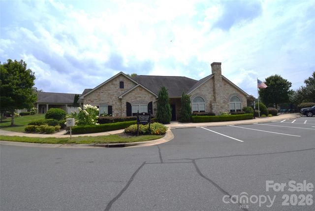 4950 Polo Gate Boulevard, Charlotte, NC 28216