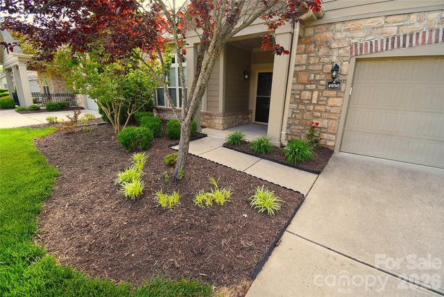 4950 Polo Gate Boulevard, Charlotte, NC 28216