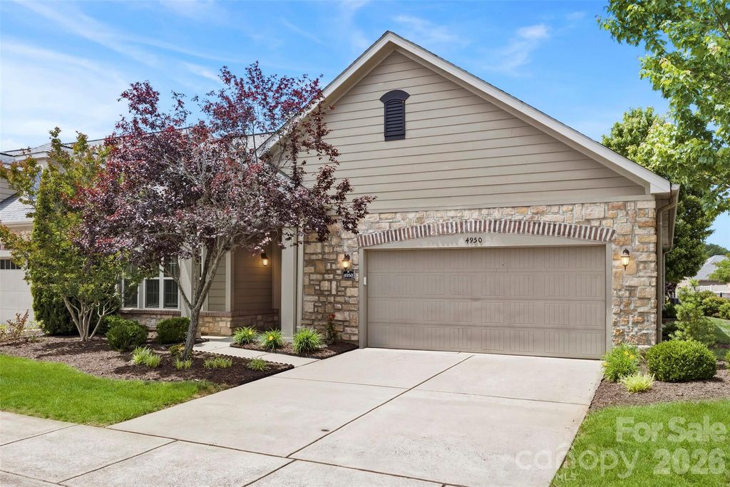 4950 Polo Gate Boulevard, Charlotte, NC 28216