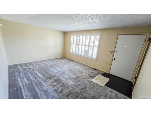 6486 W Iowa Ave, Lakewood, CO 80232
