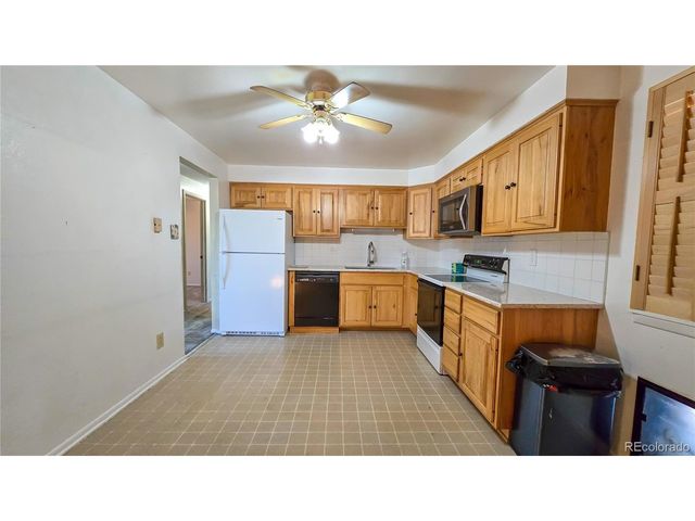 6486 W Iowa Ave, Lakewood, CO 80232