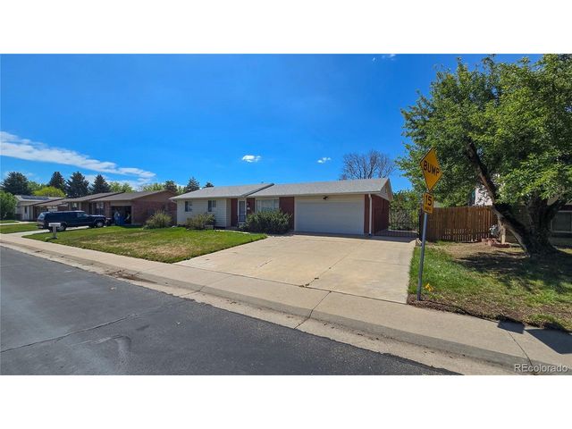 6486 W Iowa Ave, Lakewood, CO 80232