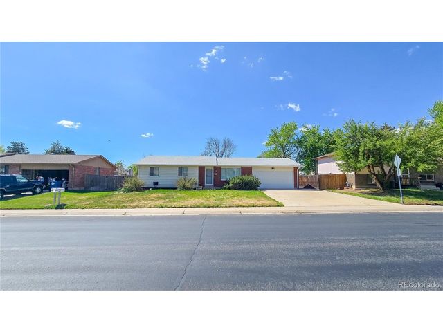 6486 W Iowa Ave, Lakewood, CO 80232