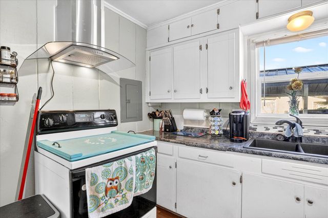 2831 W Latoka Street, Springfield, MO 65807