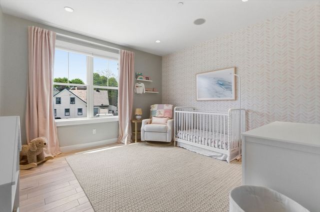 34 Coffey St 3, Boston, MA 02122
