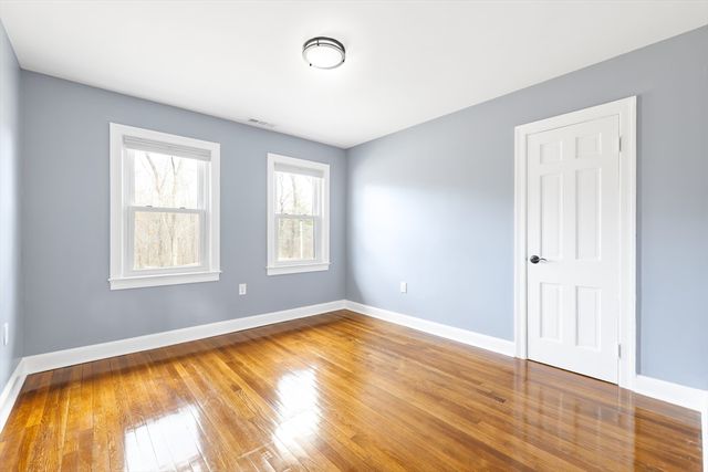 100 Maple Street, Sherborn, MA 01770