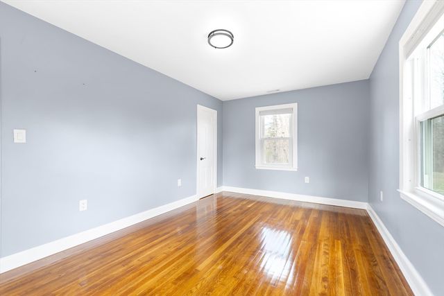 100 Maple Street, Sherborn, MA 01770